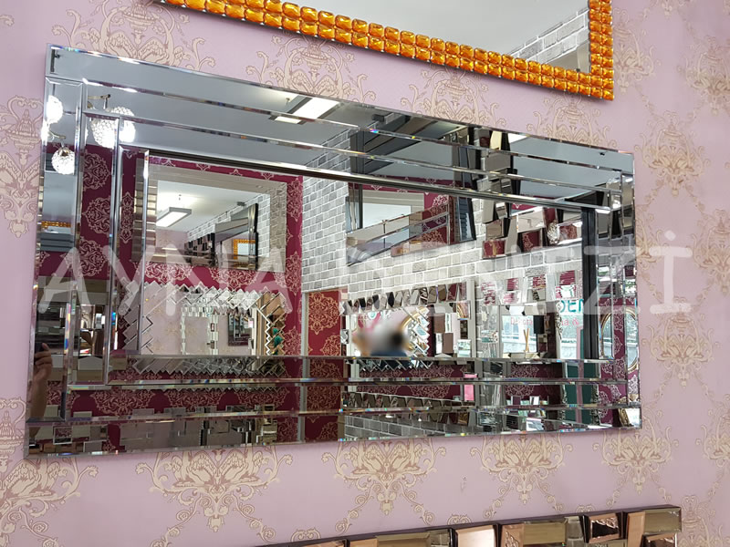 Üç Katlı Model Modern Ayna