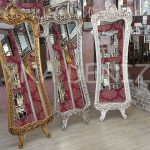 Bihter Model Eskitme Beyaz Renk Ayaklı Boy Aynası-18