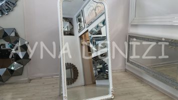 Princess White Gold Model Beyaz Altın Renk Ayaklı Boy Aynası